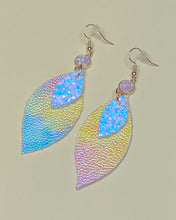 Load image into Gallery viewer, Druzy Tie Dye Earrings.
