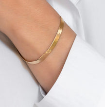 Load image into Gallery viewer, Herringbone Bracelet