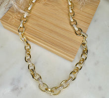Load image into Gallery viewer, Maritza Necklace
